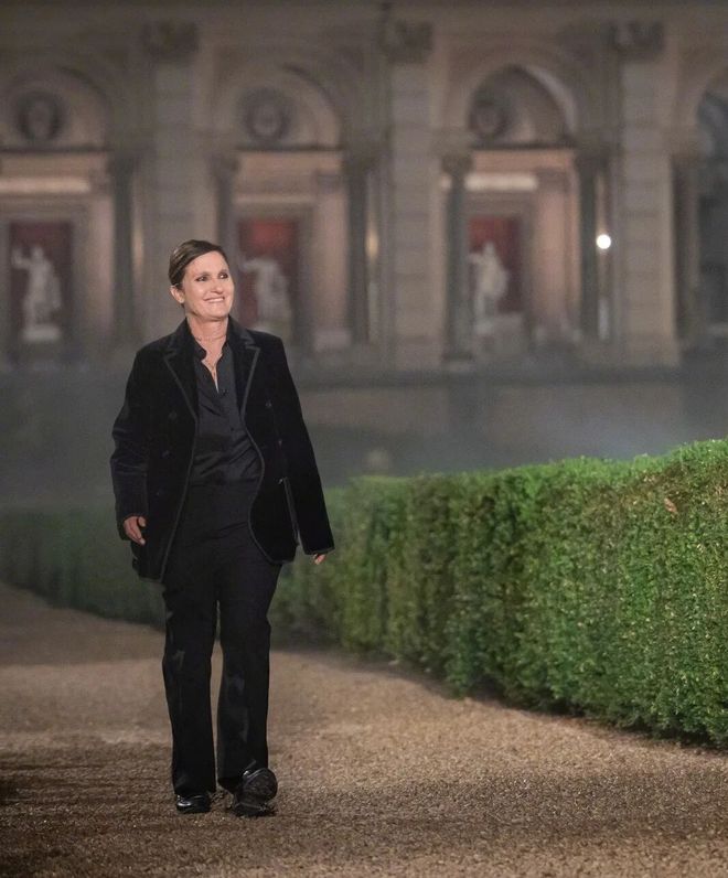 DI唐嫣檀健次的衣橱即将大上新!AG真人国际玛利亚阿姨加盟FEN(图30) DI唐嫣檀健次的衣橱即将大上新!AG真人国际玛利亚阿姨加盟FEN(图30)